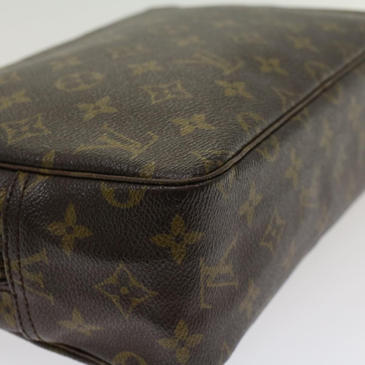 LOUIS VUITTON Monogram Trousse Toilette 28 Clutch Bag M47522 LV 45693