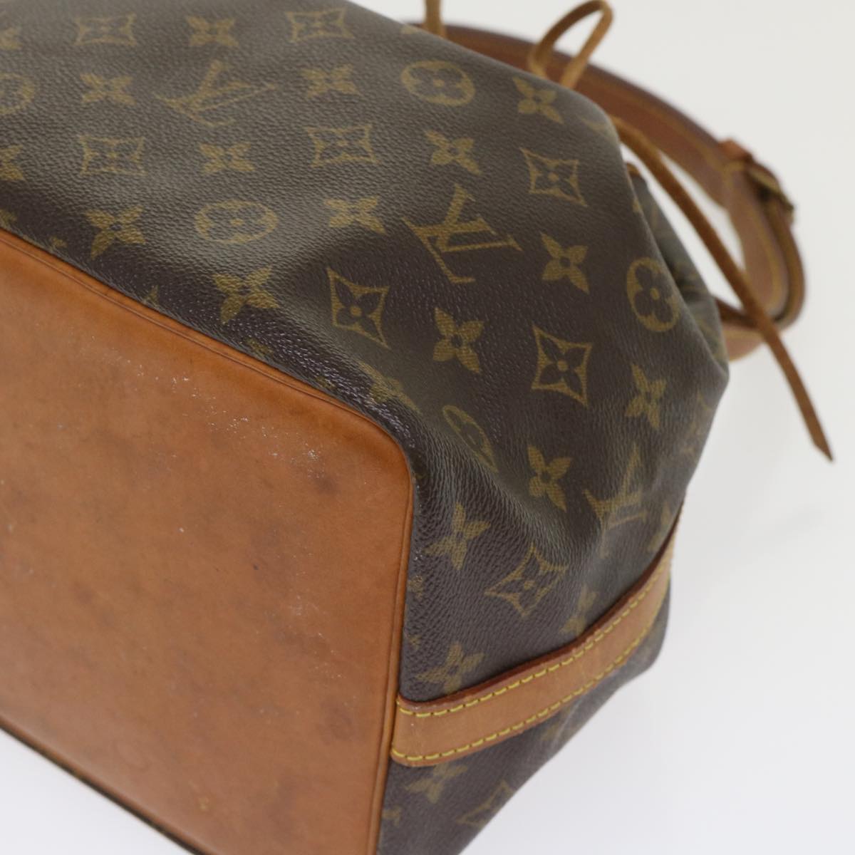 LOUIS VUITTON Monogram Petit Noe Shoulder Bag M42226 LV 45701