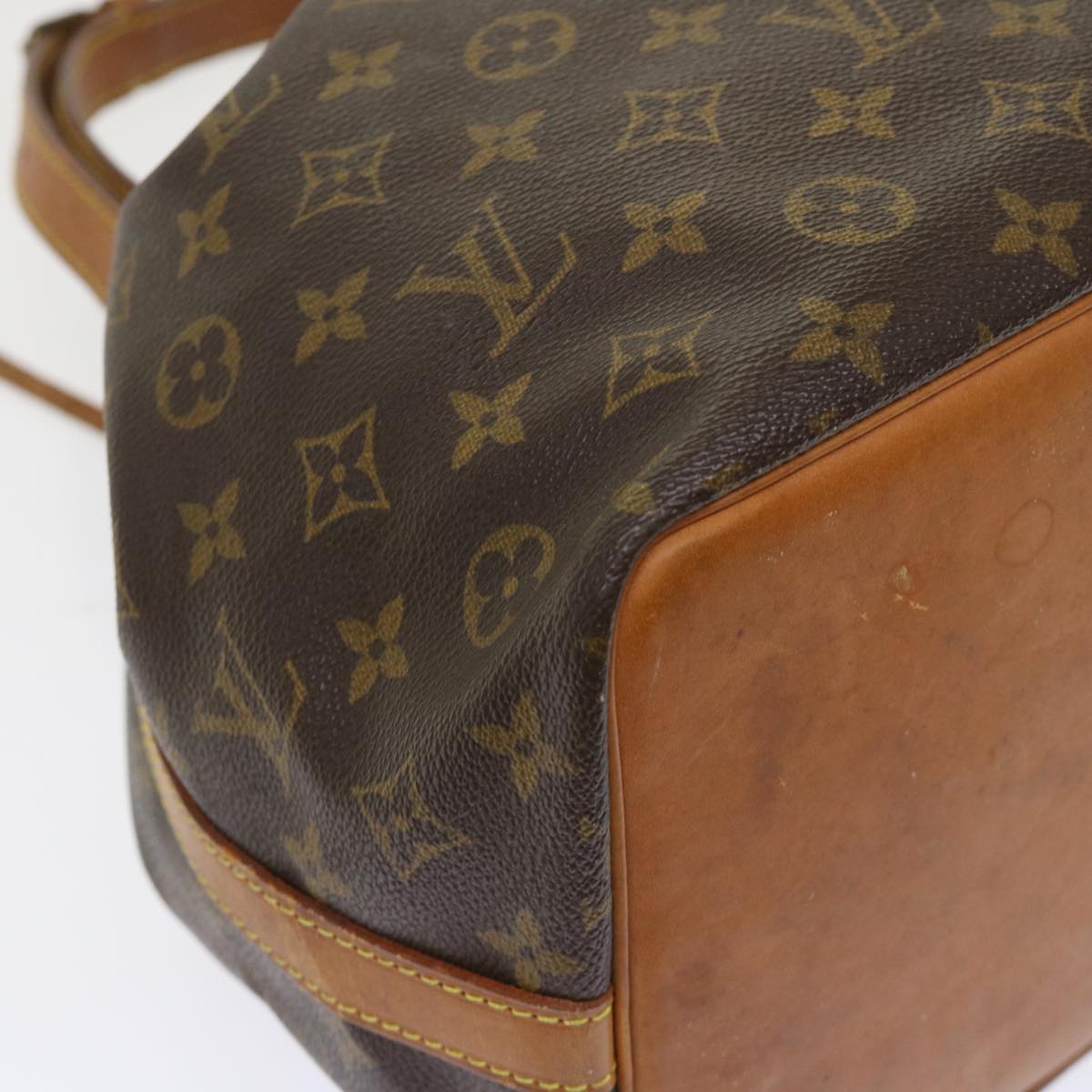 LOUIS VUITTON Monogram Petit Noe Shoulder Bag M42226 LV 45701