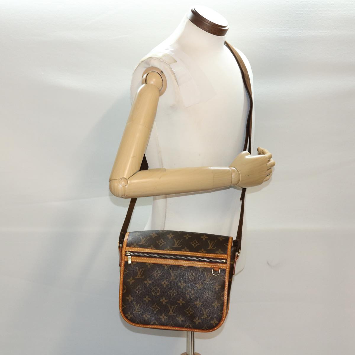 LOUIS VUITTON Monogram Messenger Bosphore PM Shoulder Bag M40106 LV 45720