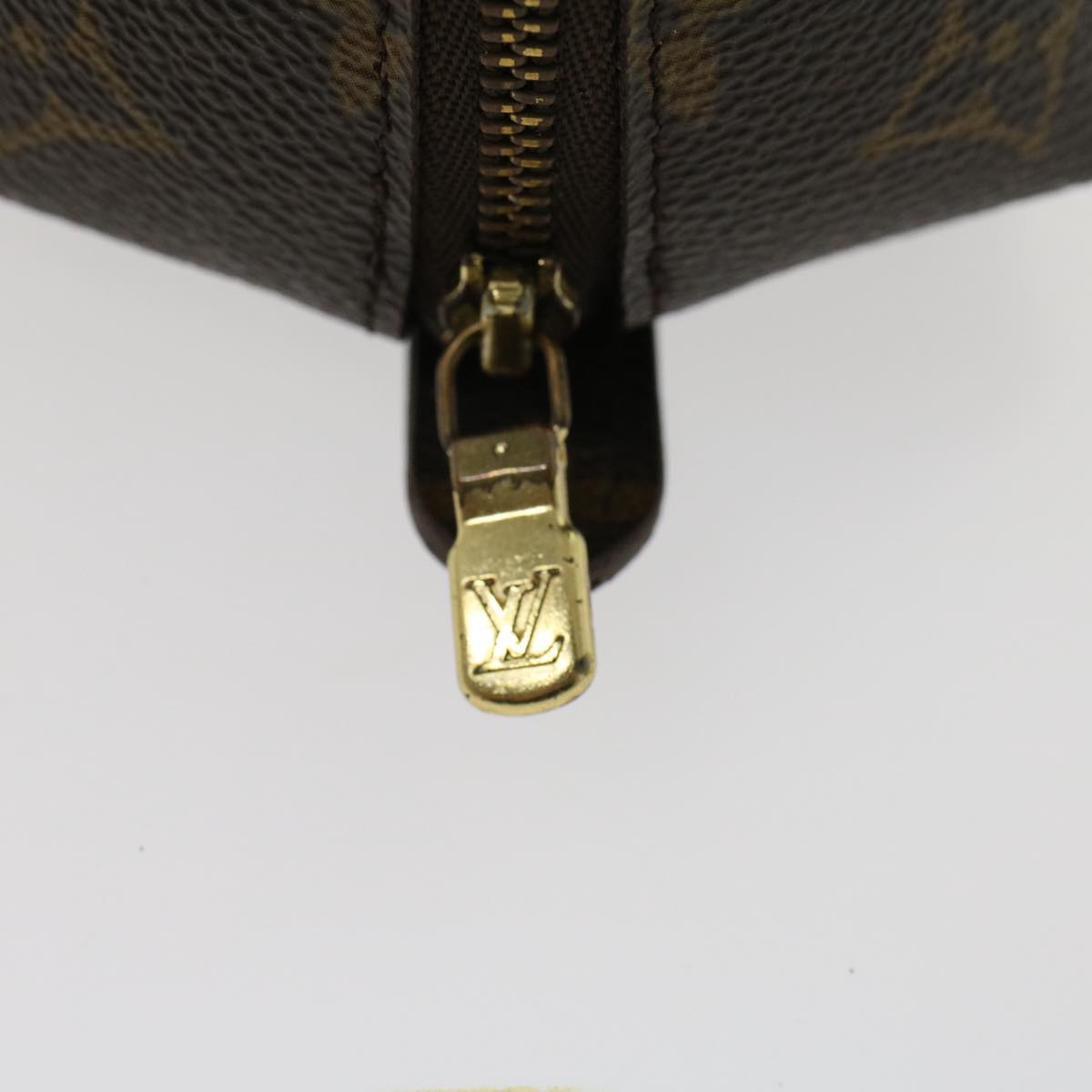 LOUIS VUITTON Monogram Trousse Demi Ronde Cosmetic Pouch M47520 LV 45745