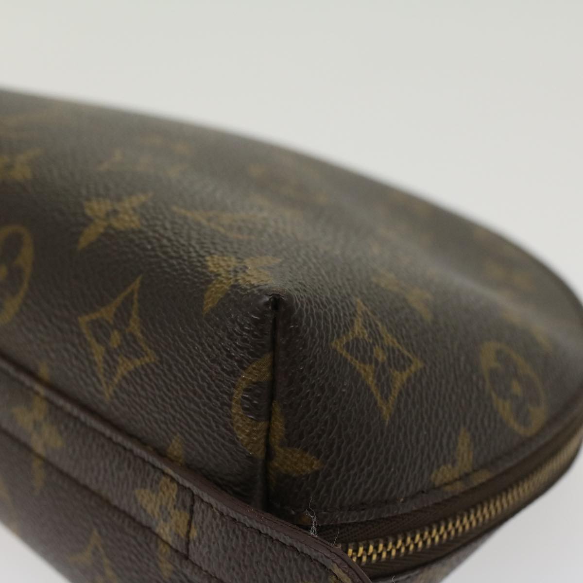 LOUIS VUITTON Monogram Trousse Demi Ronde Cosmetic Pouch M47520 LV 45745