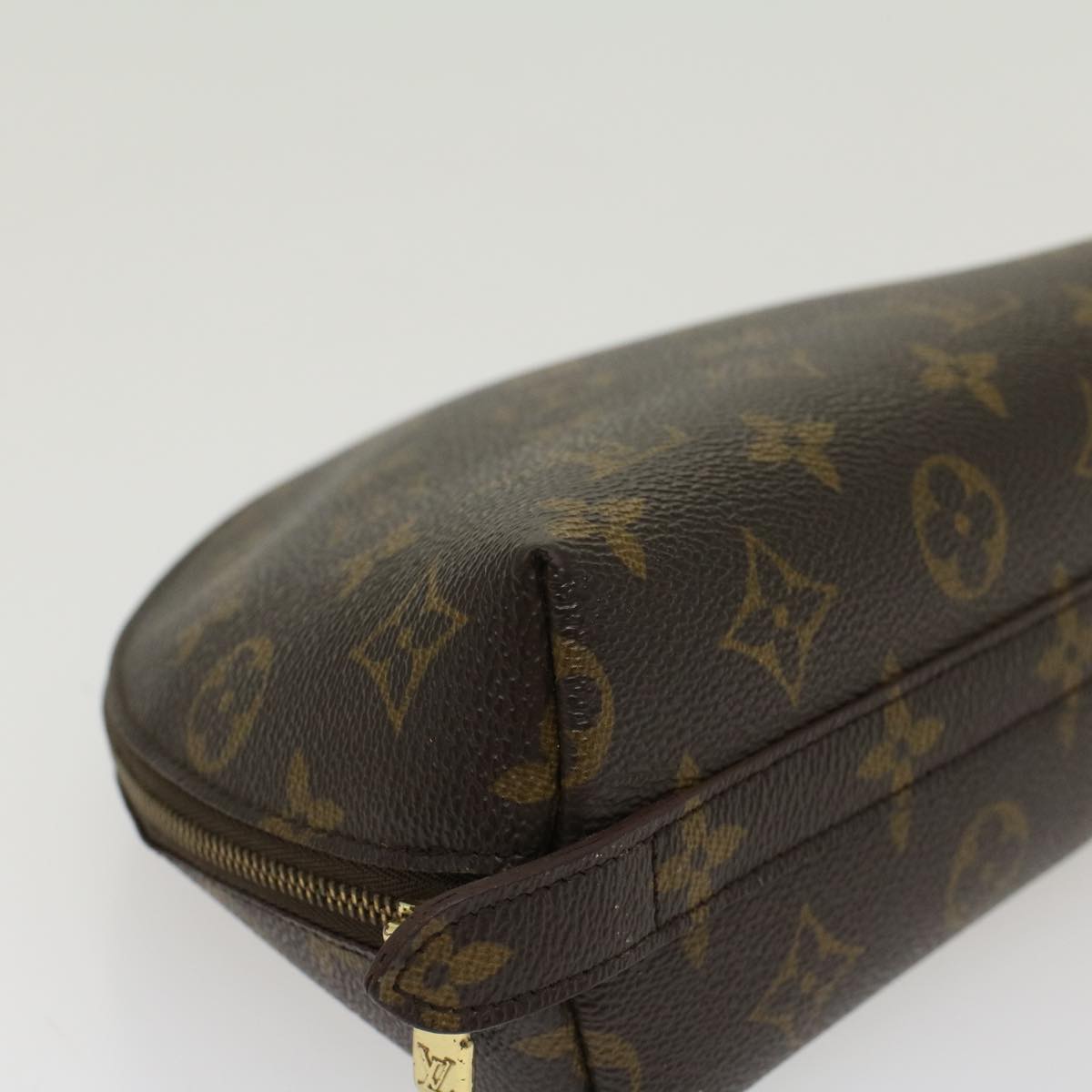 LOUIS VUITTON Monogram Trousse Demi Ronde Cosmetic Pouch M47520 LV 45745