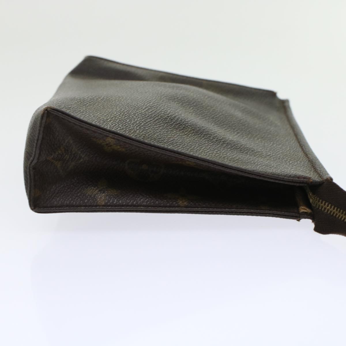 LOUIS VUITTON Monogram Poche Toilette 19 Pouch M47544 LV 45770