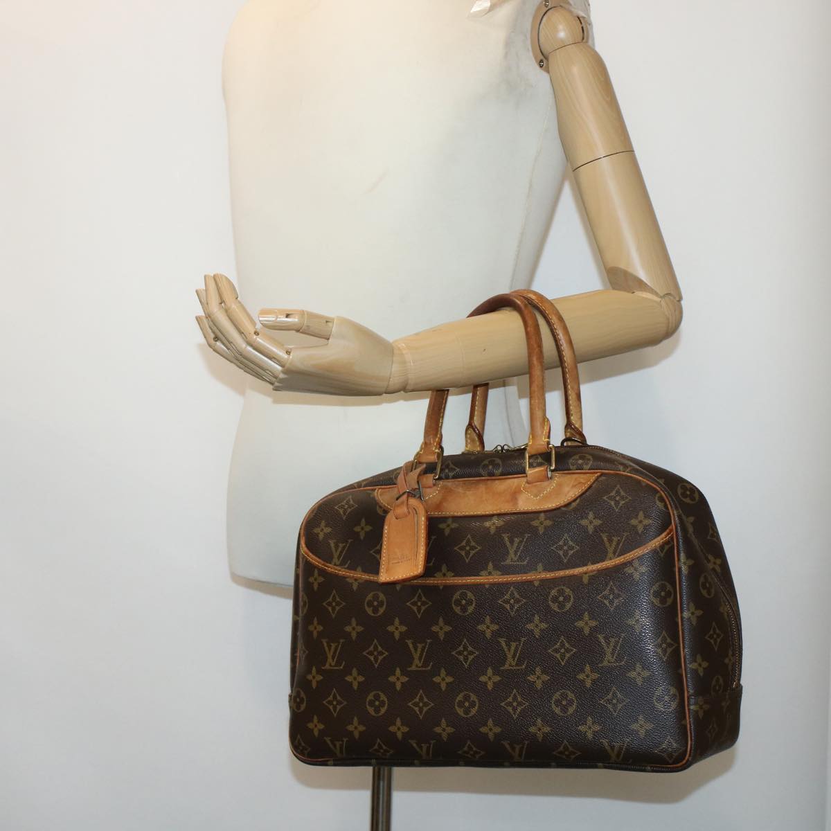 LOUIS VUITTON Monogram Deauville Hand Bag M47270 LV 45778