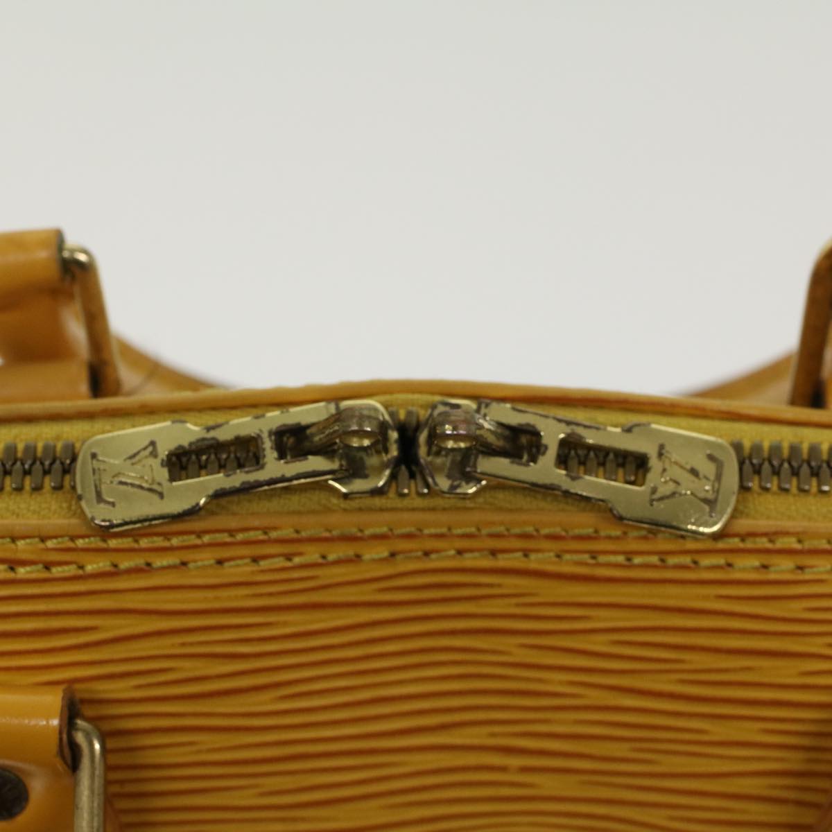 LOUIS VUITTON Epi Alma Hand Bag Tassili Yellow M52149 LV 45781