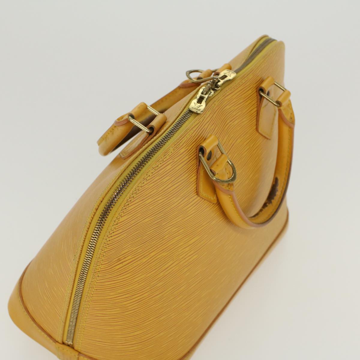 LOUIS VUITTON Epi Alma Hand Bag Tassili Yellow M52149 LV 45781