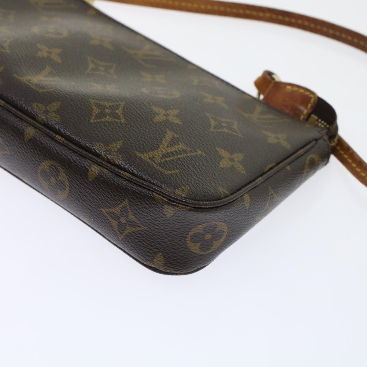 LOUIS VUITTON Monogram Pochette Accessoires Pouch M51980 LV 45792