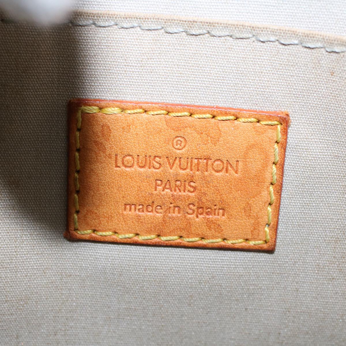LOUIS VUITTON Monogram Vernis Roxbury Drive Hand Bag Perle M91374 LV 45797