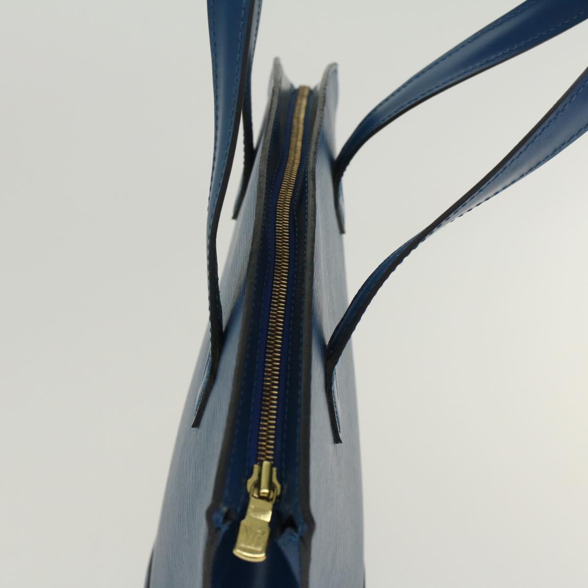 LOUIS VUITTON Epi Saint Jacques Hand Bag Blue M52265 LV 46010