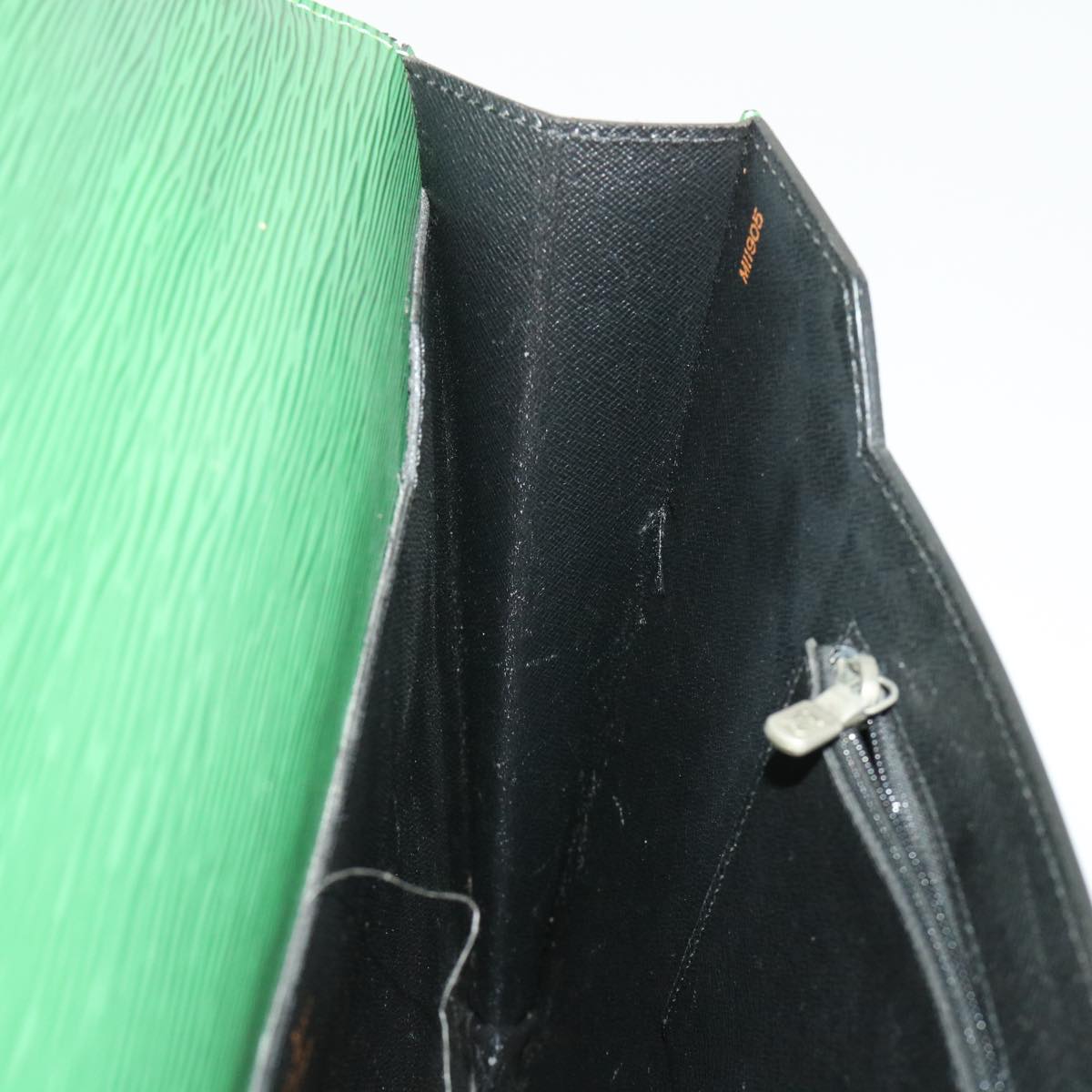 LOUIS VUITTON Epi Porte Documents Bandouliere Briefcase Green M54464 46011