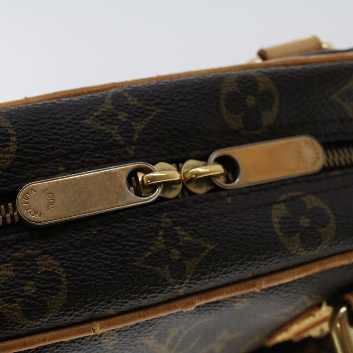 LOUIS VUITTON Monogram Manhattan PM Hand Bag M40026 LV 46035