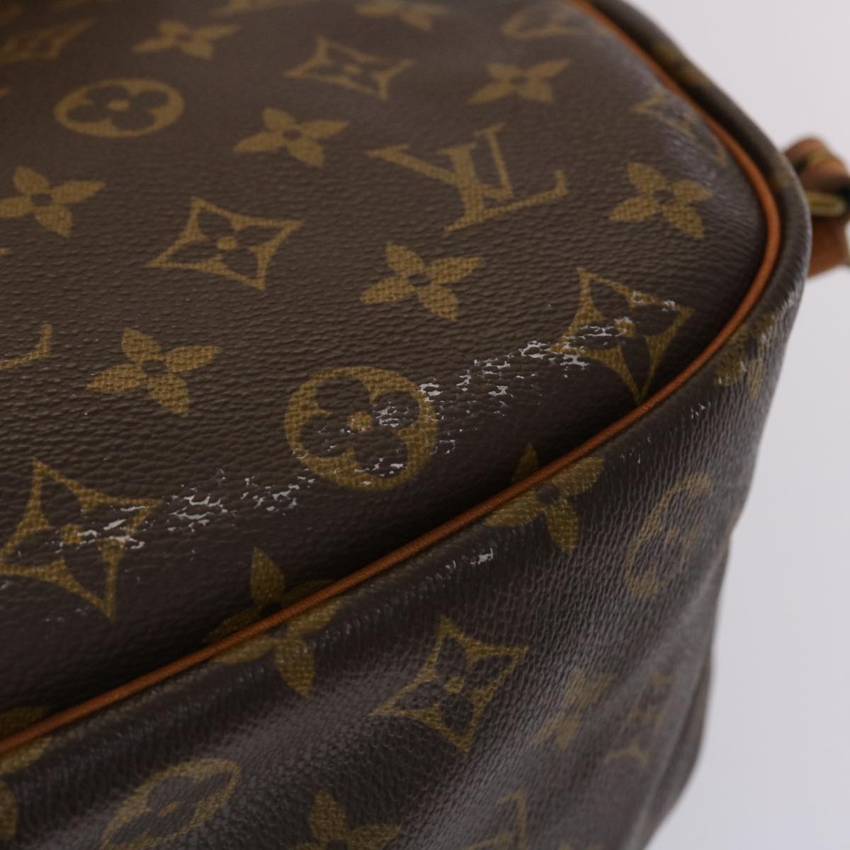 LOUIS VUITTON Monogram Saumur 35 Shoulder Bag M42254 LV 46053