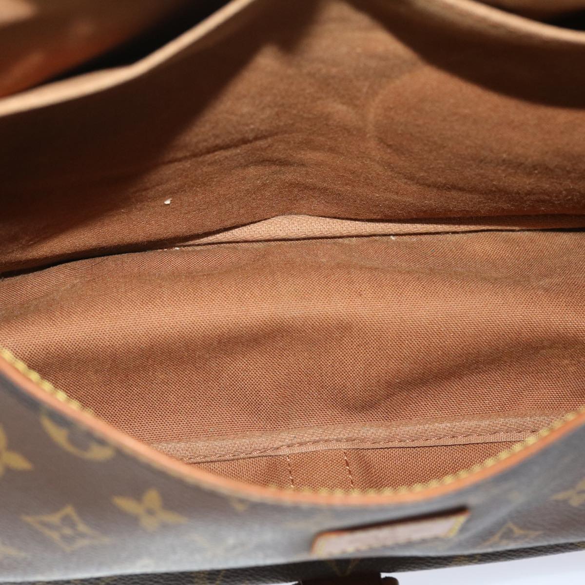 LOUIS VUITTON Monogram Saumur 35 Shoulder Bag M42254 LV 46053
