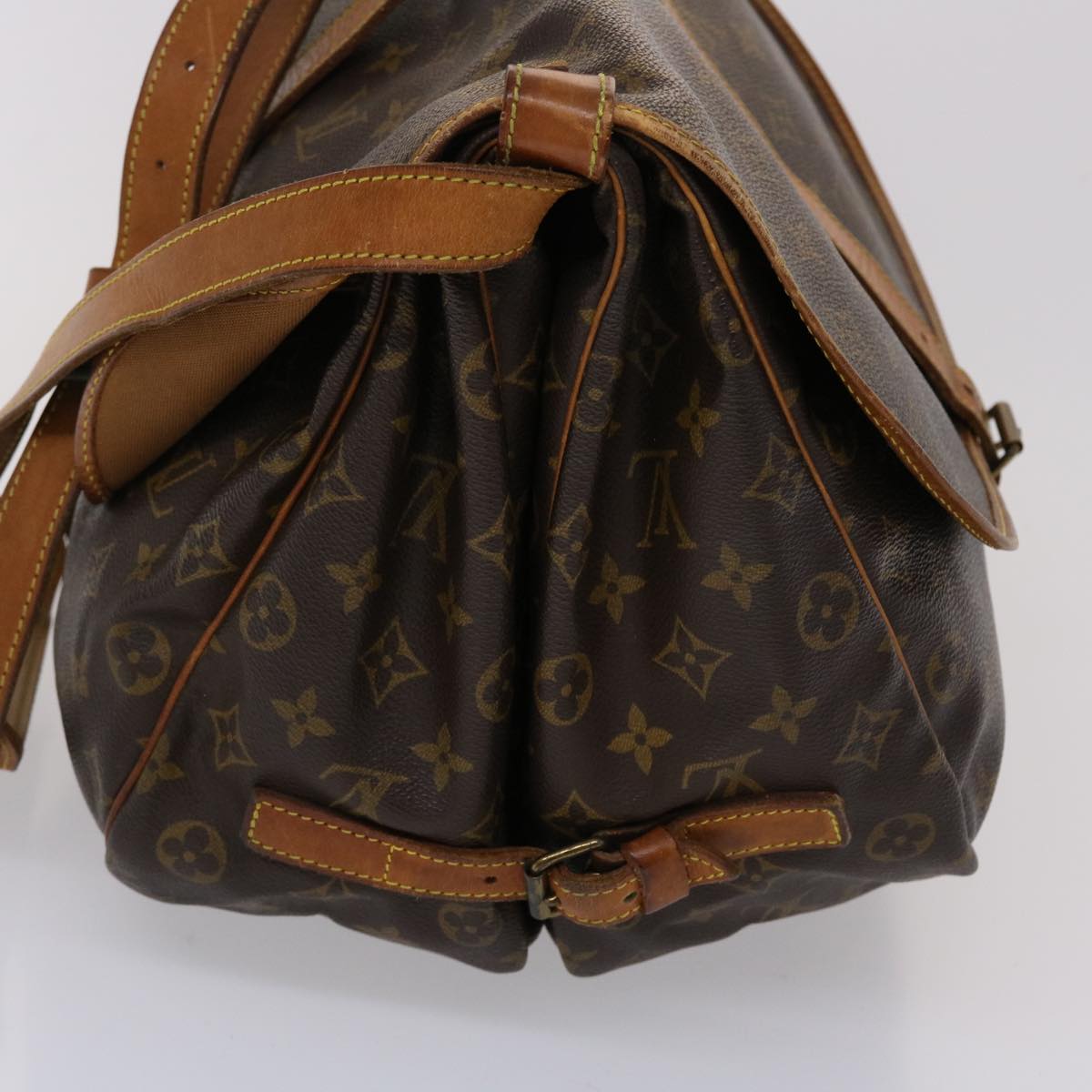LOUIS VUITTON Monogram Saumur 35 Shoulder Bag M42254 LV 46053