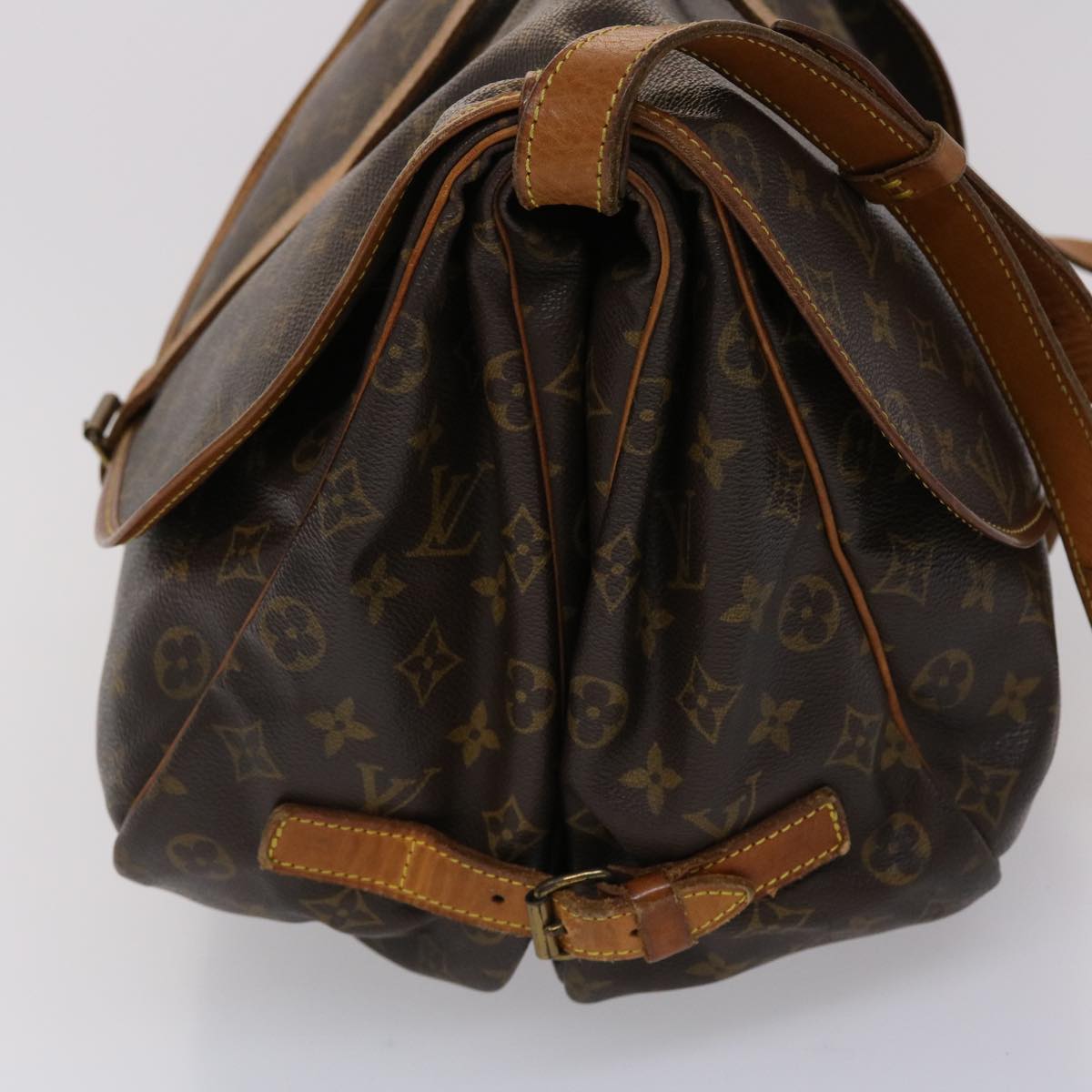 LOUIS VUITTON Monogram Saumur 35 Shoulder Bag M42254 LV 46053