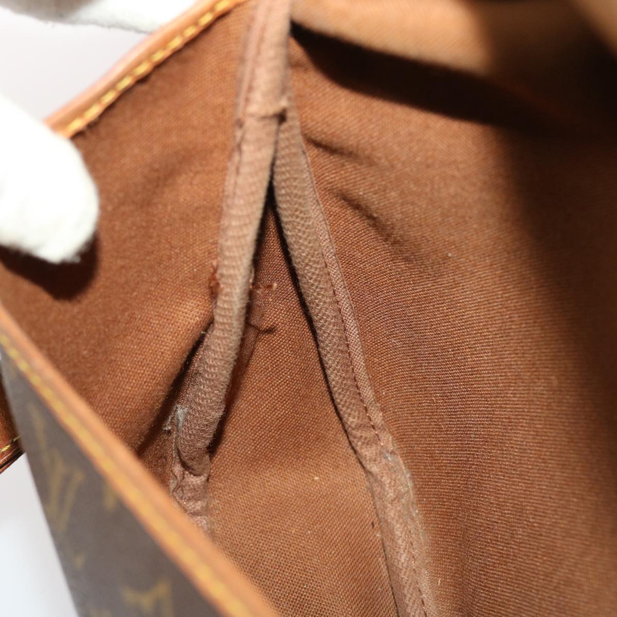 LOUIS VUITTON Monogram Saumur 30 Shoulder Bag M42256 LV 46077