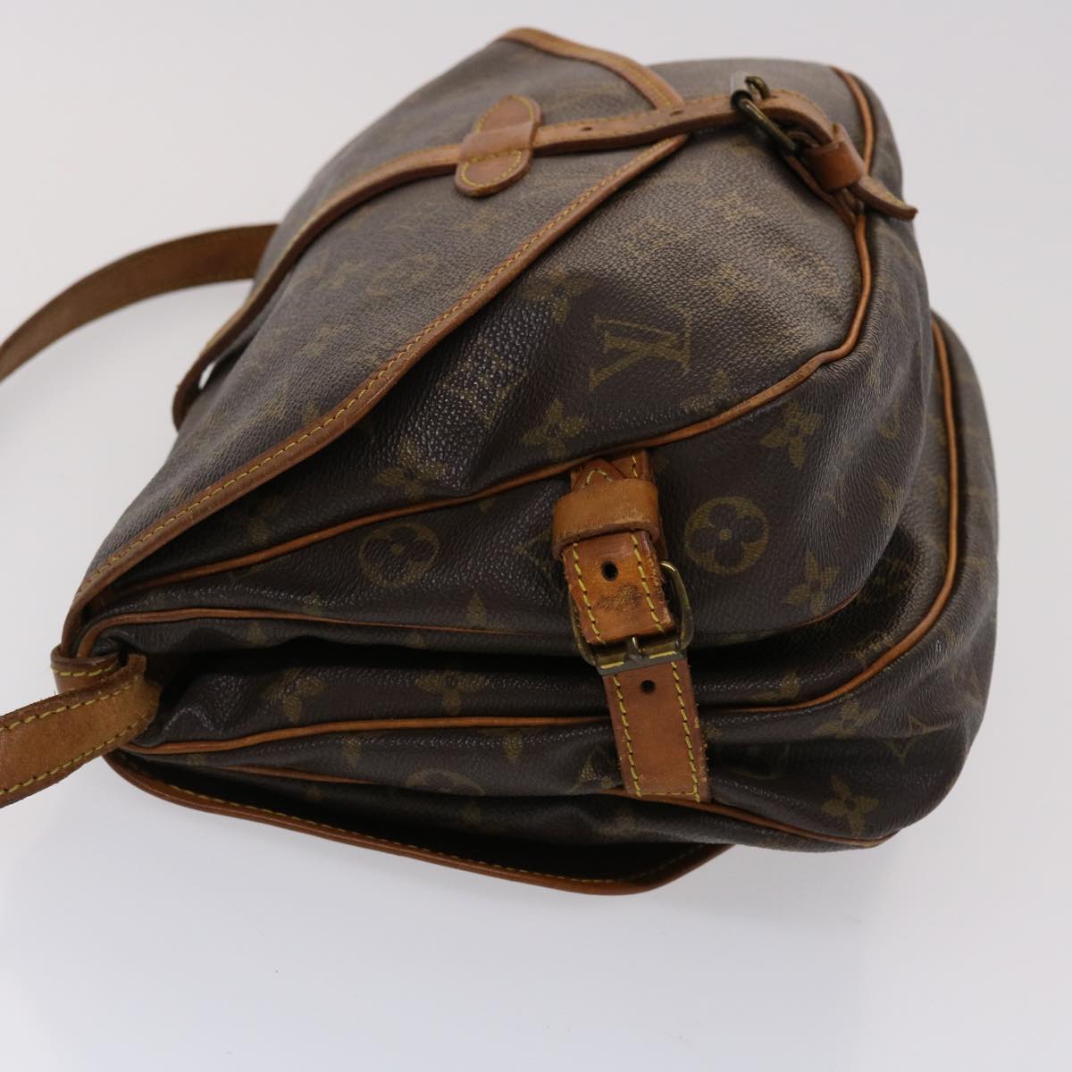 LOUIS VUITTON Monogram Saumur 30 Shoulder Bag M42256 LV 46077
