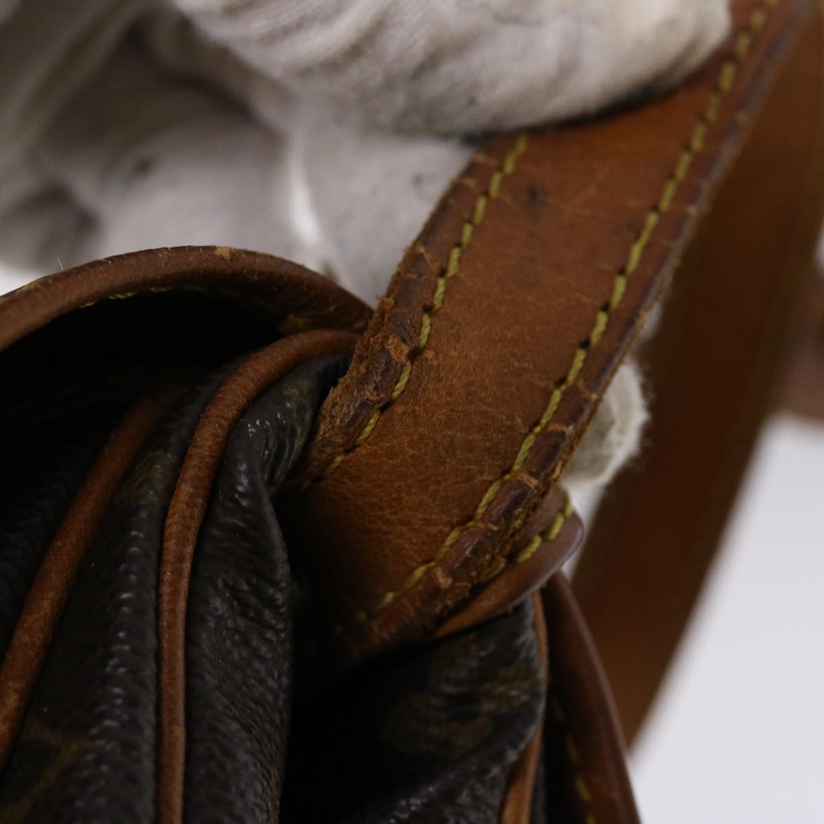 LOUIS VUITTON Monogram Saumur 30 Shoulder Bag M42256 LV 46077