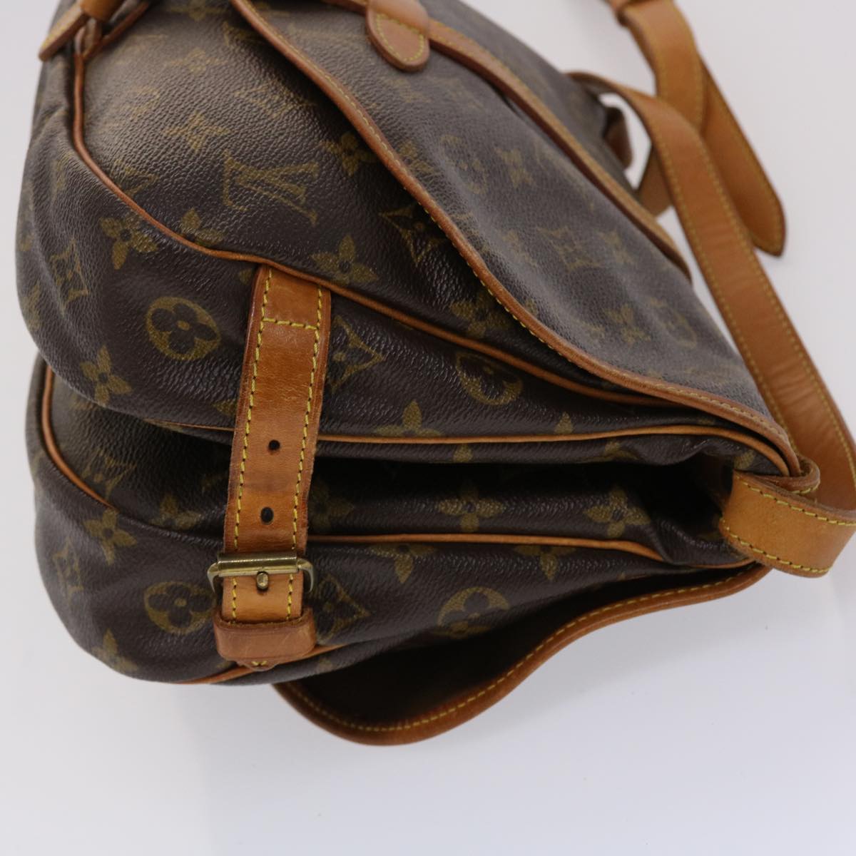 LOUIS VUITTON Monogram Saumur 30 Shoulder Bag M42256 LV 46102