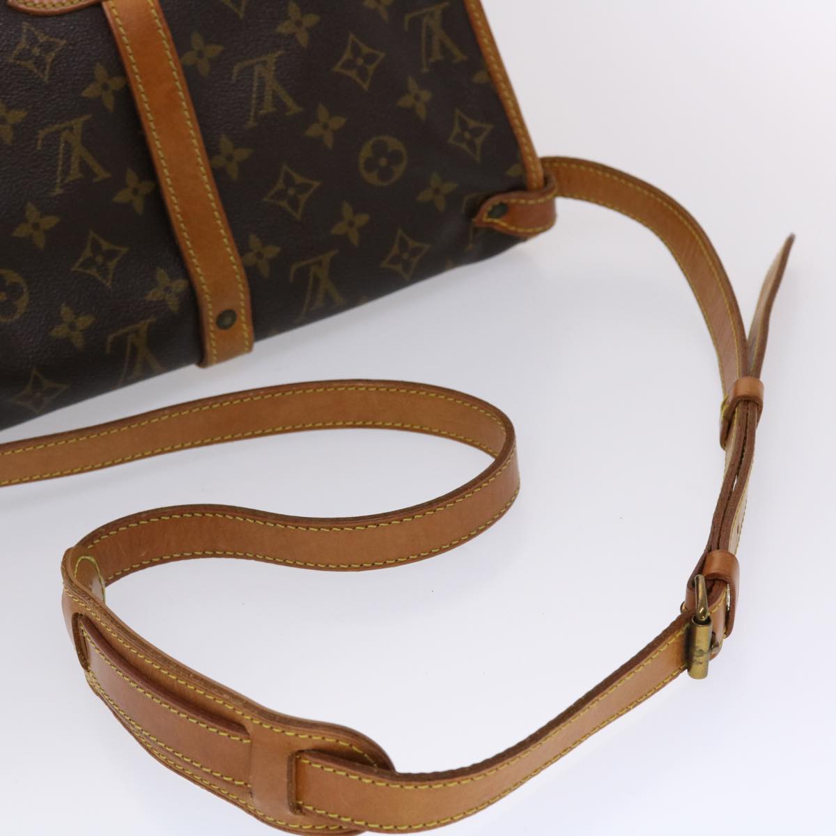 LOUIS VUITTON Monogram Saumur 30 Shoulder Bag M42256 LV 46102