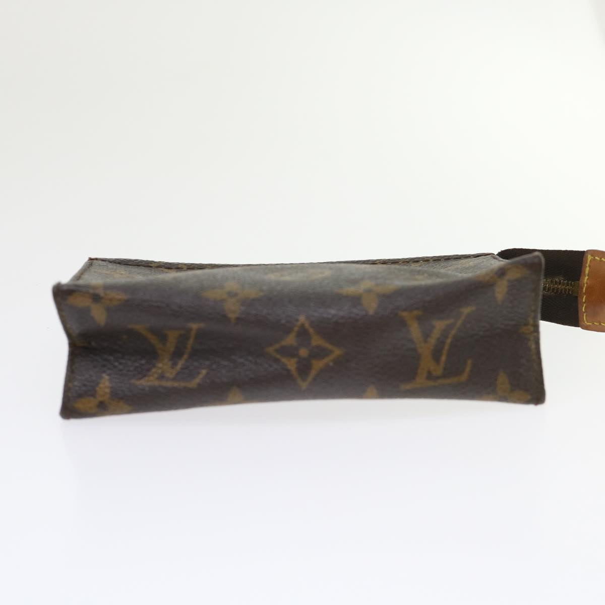 LOUIS VUITTON Monogram Poche Toilette 15 Pouch M47546 LV 46199