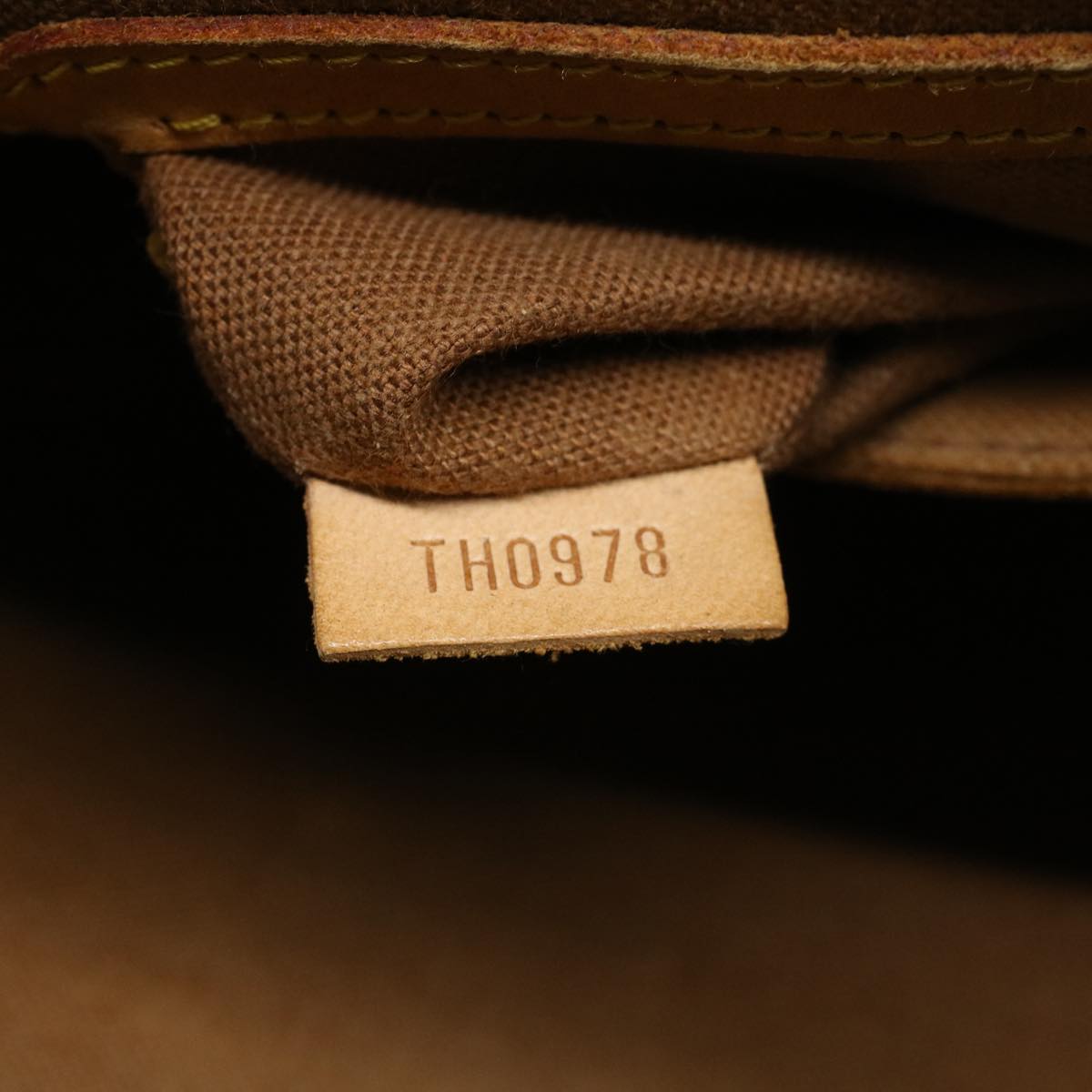 LOUIS VUITTON Monogram Alma Hand Bag M51130 LV 46203
