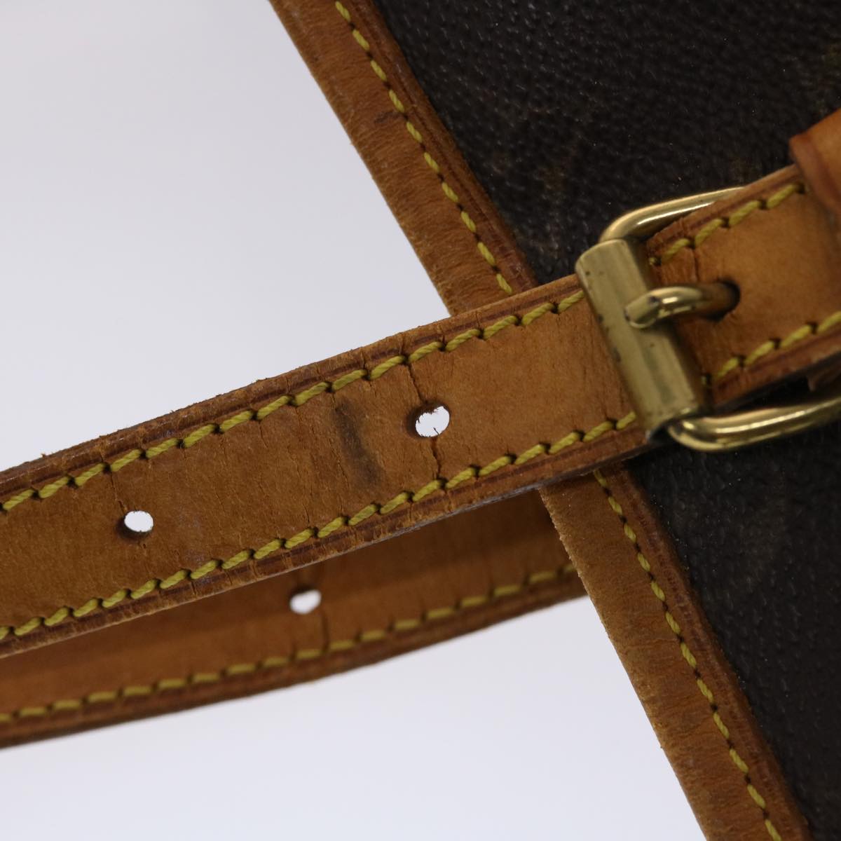 LOUIS VUITTON Monogram Bucket GM Shoulder Bag M42236 LV 46207