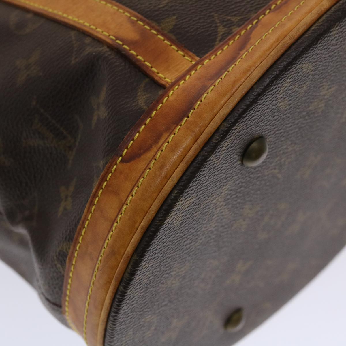 LOUIS VUITTON Monogram Bucket GM Shoulder Bag M42236 LV 46207