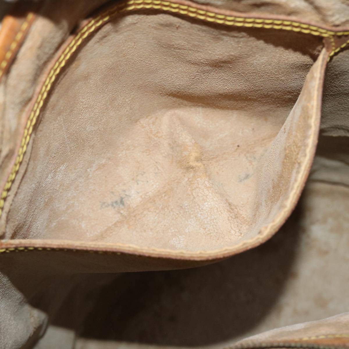 LOUIS VUITTON Monogram Bucket GM Shoulder Bag M42236 LV 46207