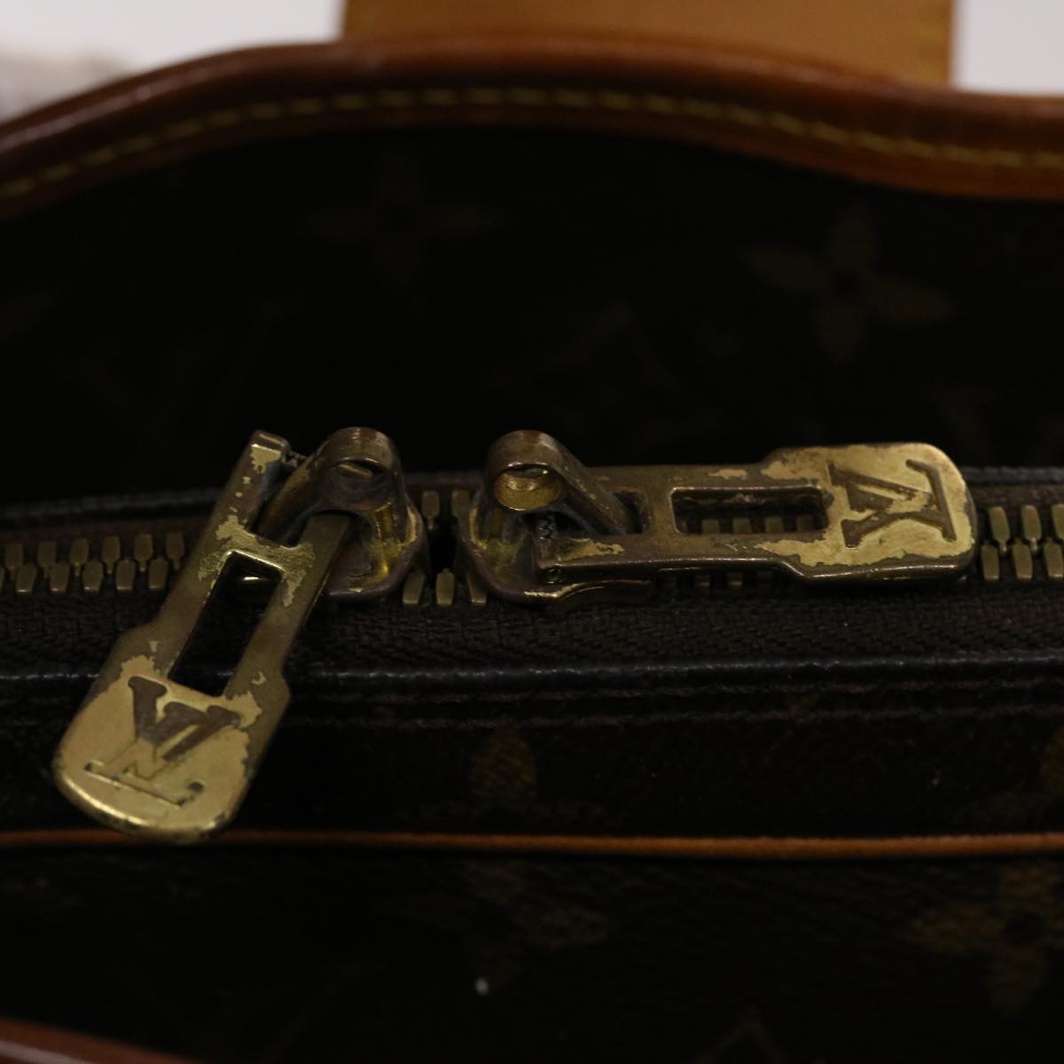 LOUIS VUITTON Monogram Rivoli Hand Bag M53380 LV 46214