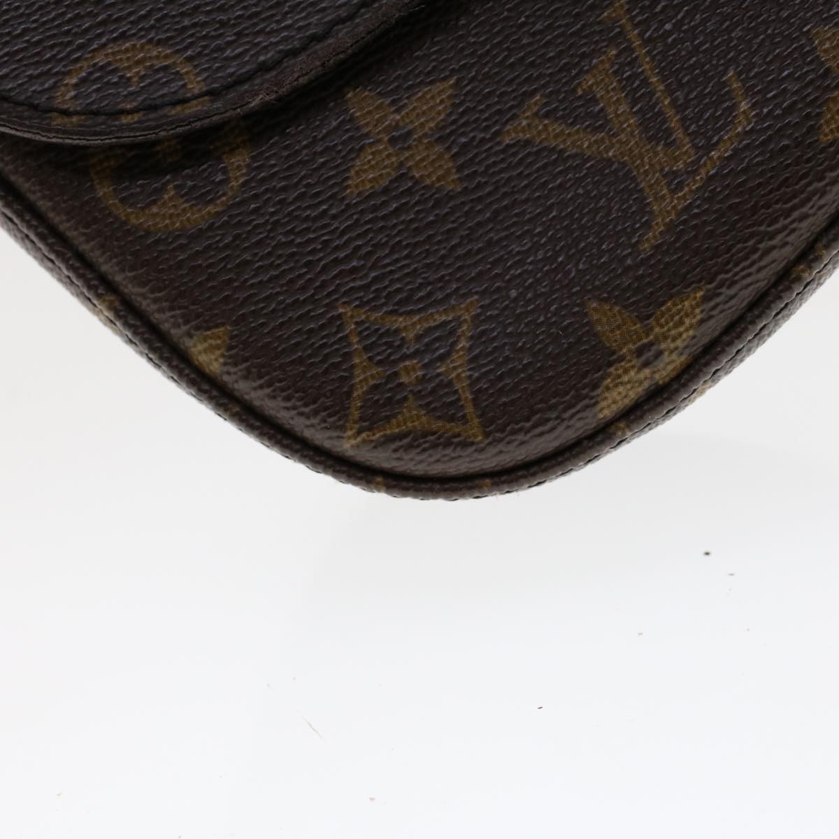 LOUIS VUITTON Monogram Saint Cloud MM Shoulder Bag M51243 LV 46220