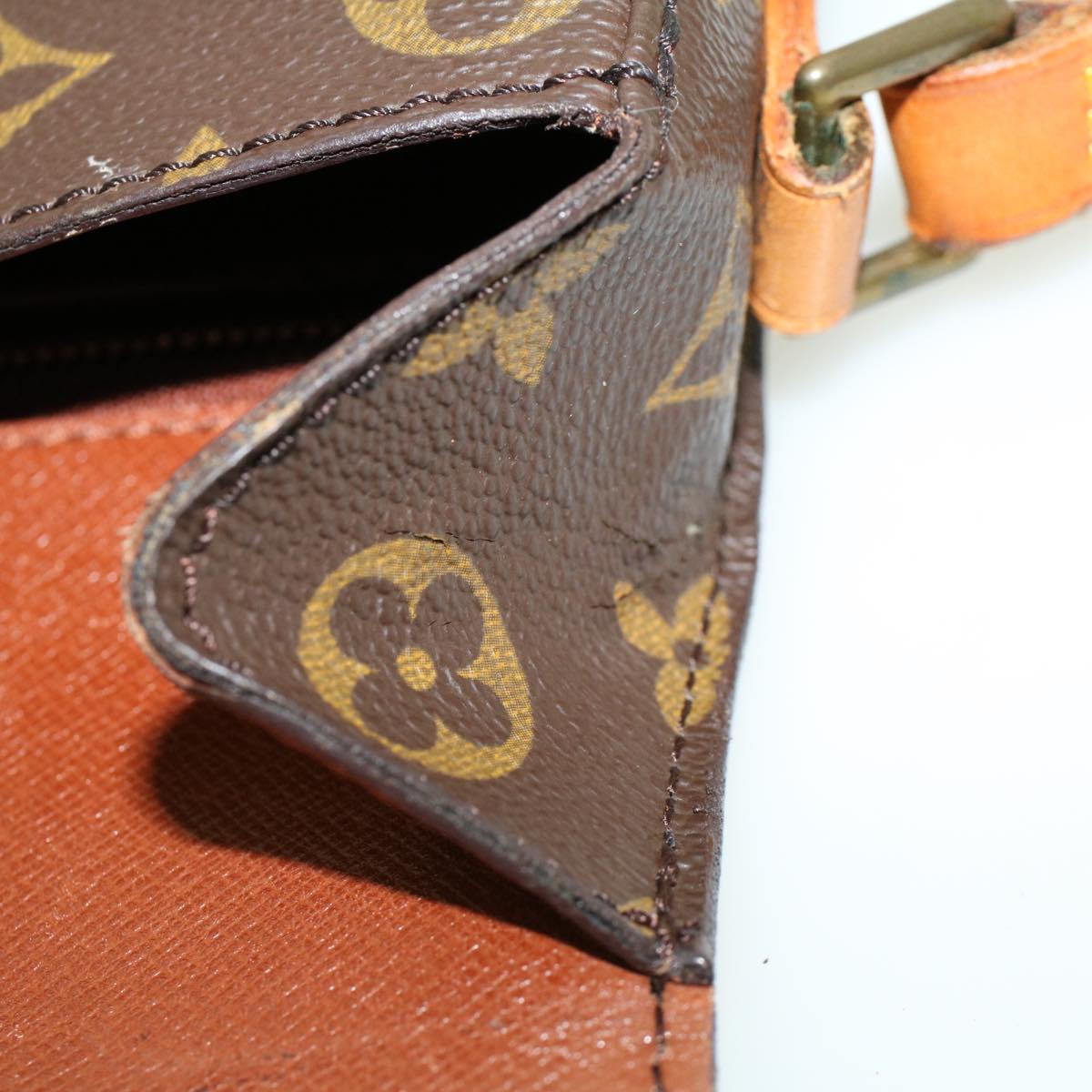 LOUIS VUITTON Monogram Saint Cloud MM Shoulder Bag M51243 LV 46220