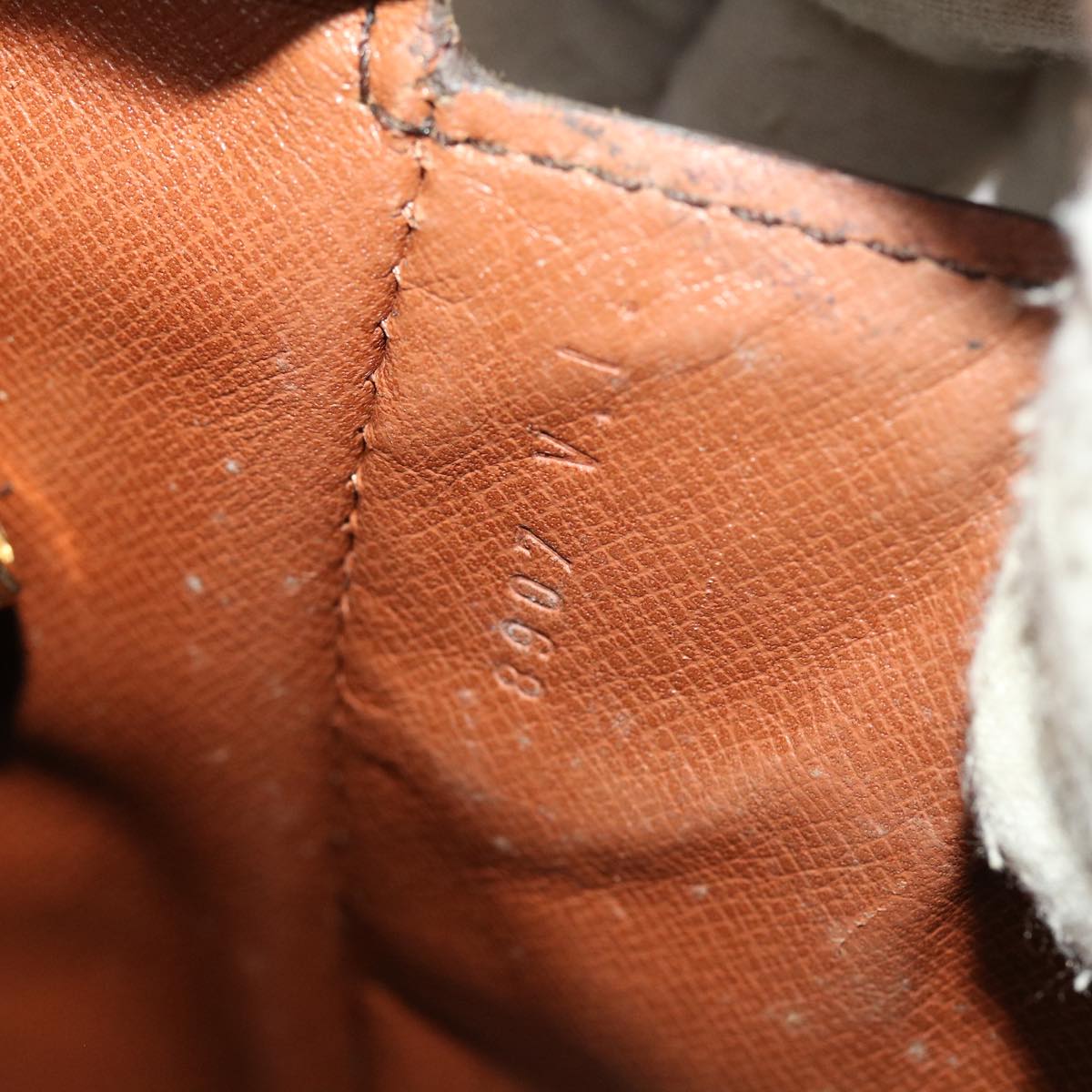 LOUIS VUITTON Monogram Saint Cloud GM Shoulder Bag M51242 LV 46221