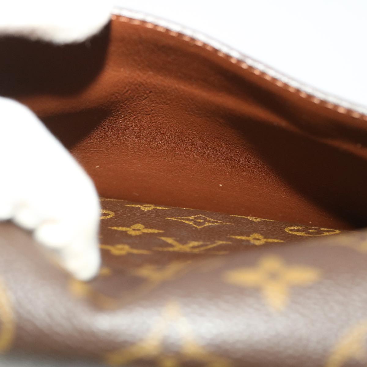 LOUIS VUITTON Monogram Saint Cloud GM Shoulder Bag M51242 LV 46222