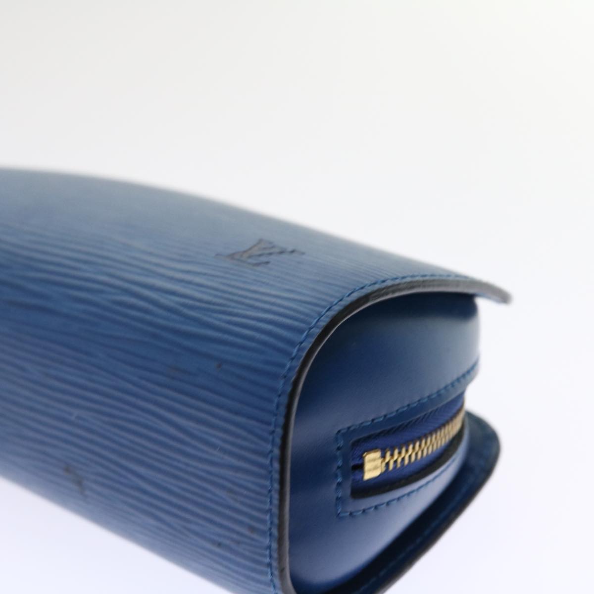 LOUIS VUITTON Epi Dauphine PM Pouch Blue M48445 LV 46250