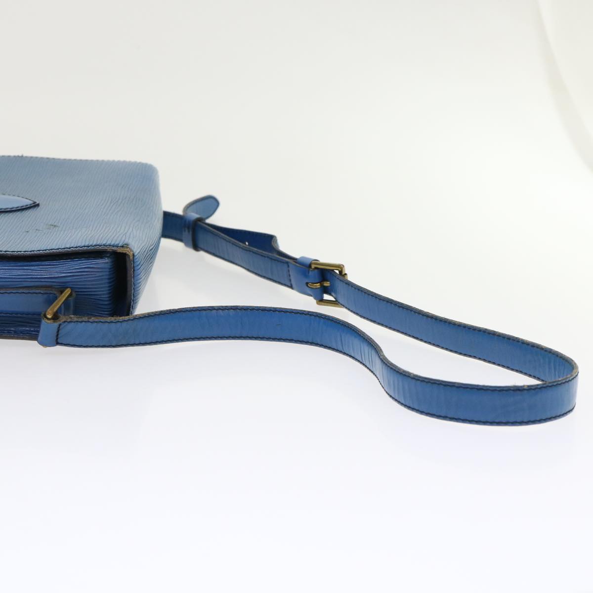 LOUIS VUITTON Epi Saint Cloud GM Shoulder Bag Blue M52195 LV 46253