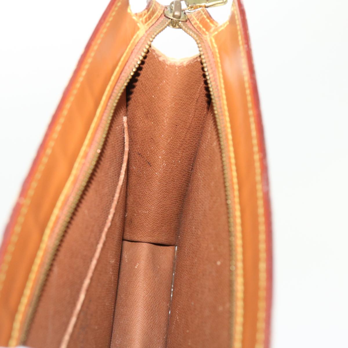 LOUIS VUITTON Epi Pochette Homme Clutch Bag Brown M52528 LV 46269