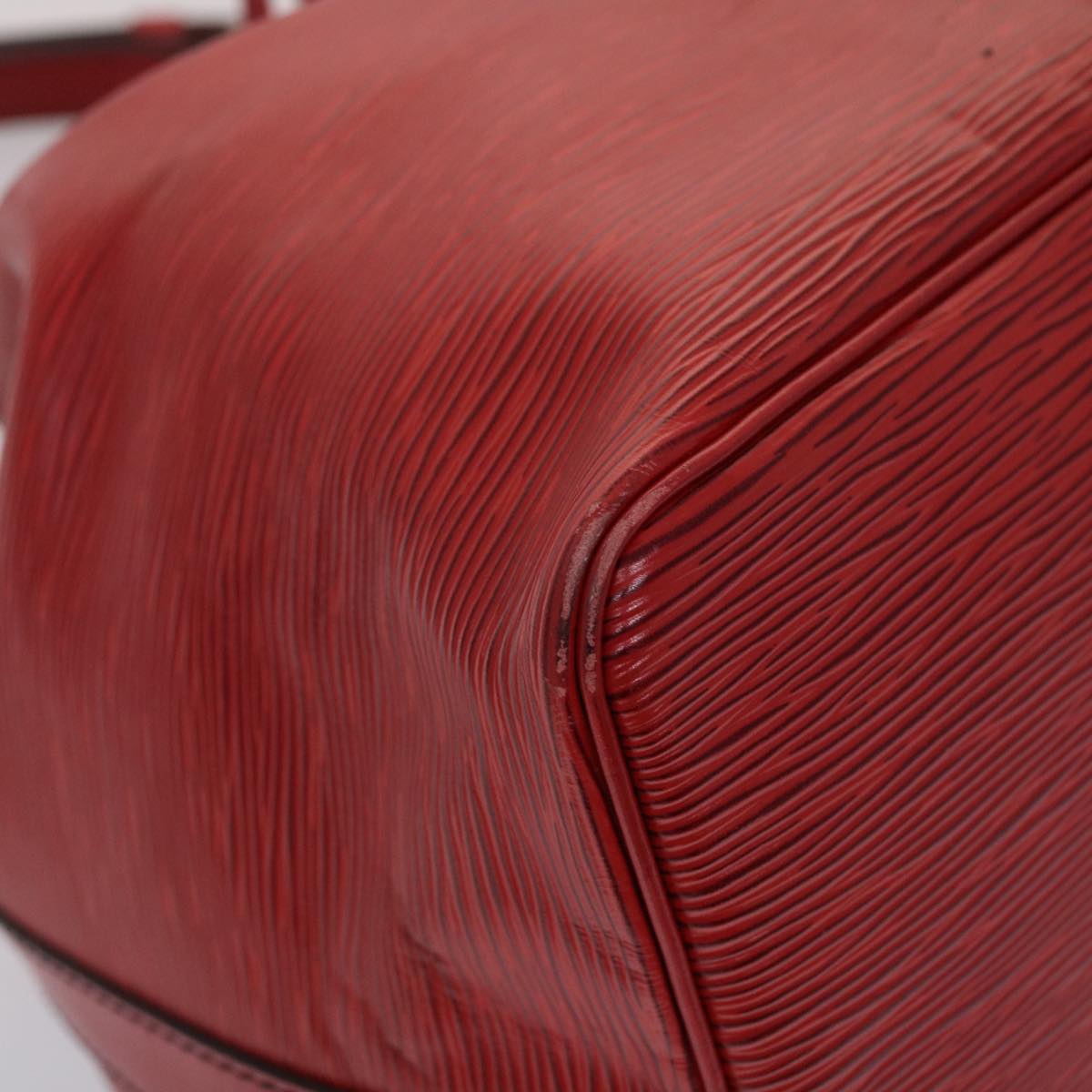 LOUIS VUITTON Epi Petit Noe Shoulder Bag Red M44107 LV 46271