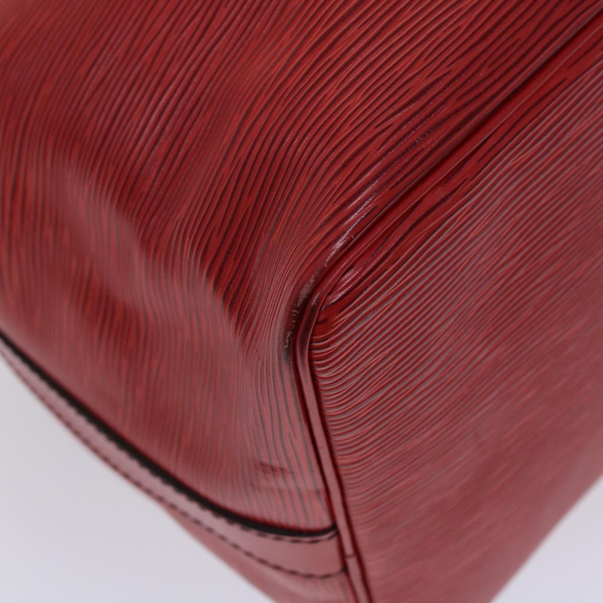 LOUIS VUITTON Epi Petit Noe Shoulder Bag Red M44107 LV 46271