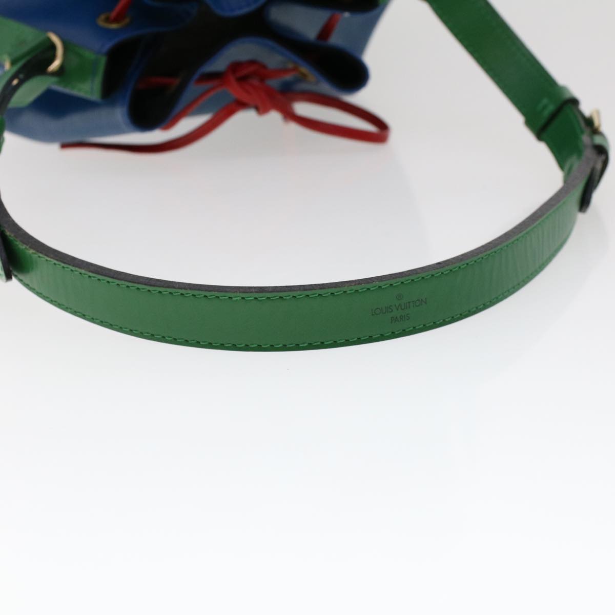 LOUIS VUITTON Epi Tricolor Noe Shoulder Bag Red Blue Green M44084 LV 46274