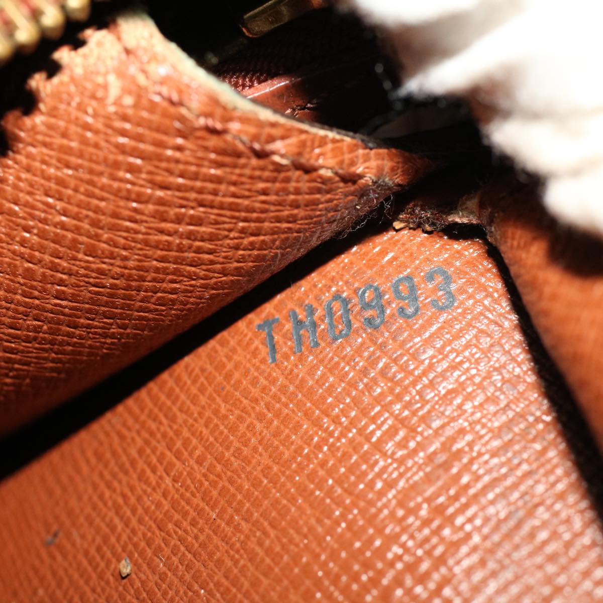 LOUIS VUITTON Monogram Pochette Homme Clutch Bag M51795 LV 46280