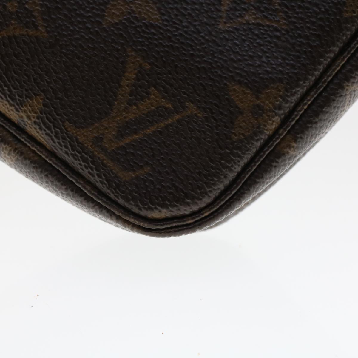 LOUIS VUITTON Monogram Pochette Accessoires Pouch M51980 LV 46281