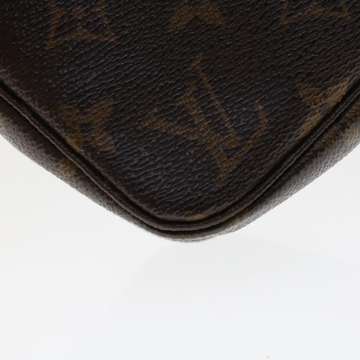 LOUIS VUITTON Monogram Pochette Accessoires Pouch M51980 LV 46281