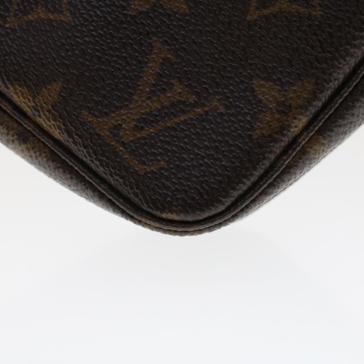 LOUIS VUITTON Monogram Pochette Accessoires Pouch M51980 LV 46281