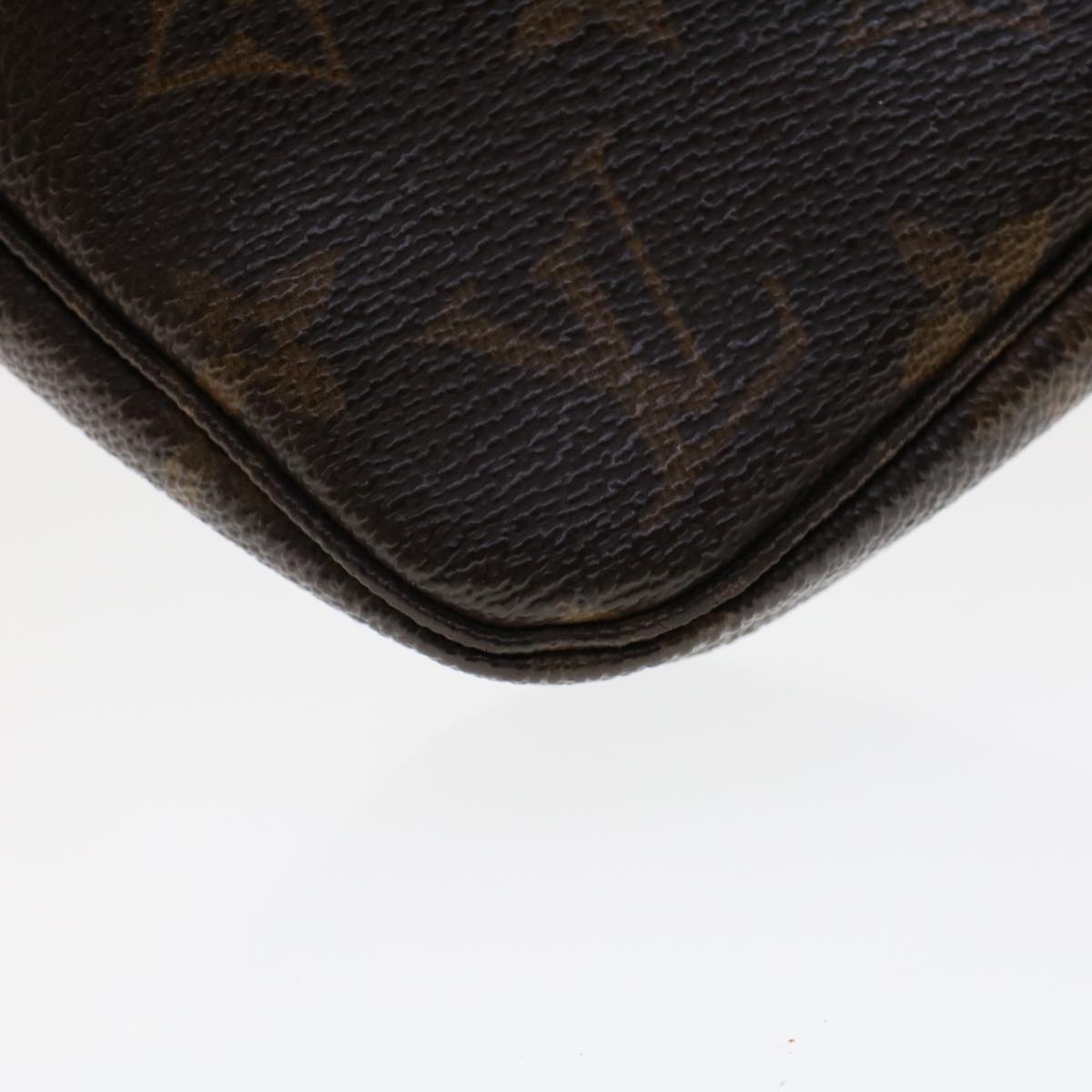 LOUIS VUITTON Monogram Pochette Accessoires Pouch M51980 LV 46281