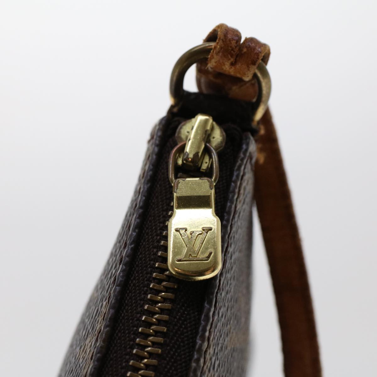 LOUIS VUITTON Monogram Pochette Accessoires Pouch M51980 LV 46282