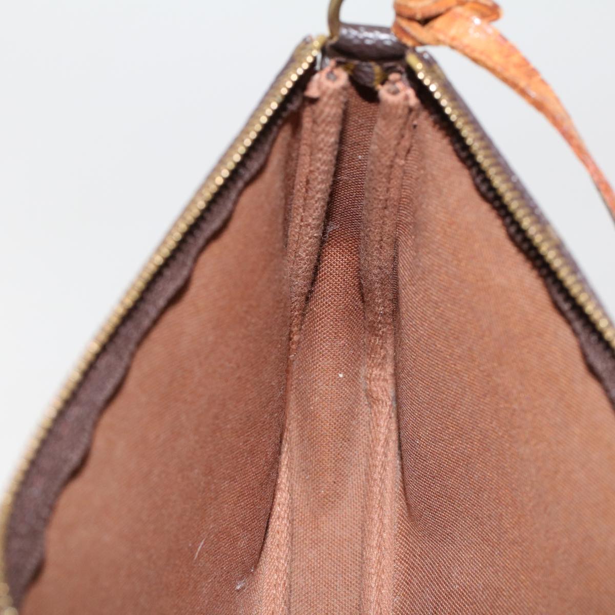 LOUIS VUITTON Monogram Pochette Accessoires Pouch M51980 LV 46282