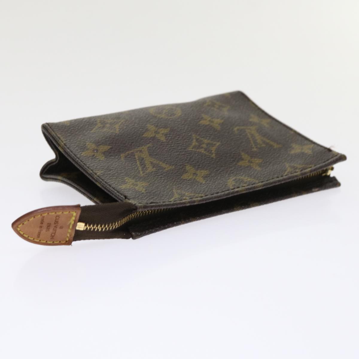 LOUIS VUITTON Monogram Poche Toilette 15 Pouch M47546 LV 46288