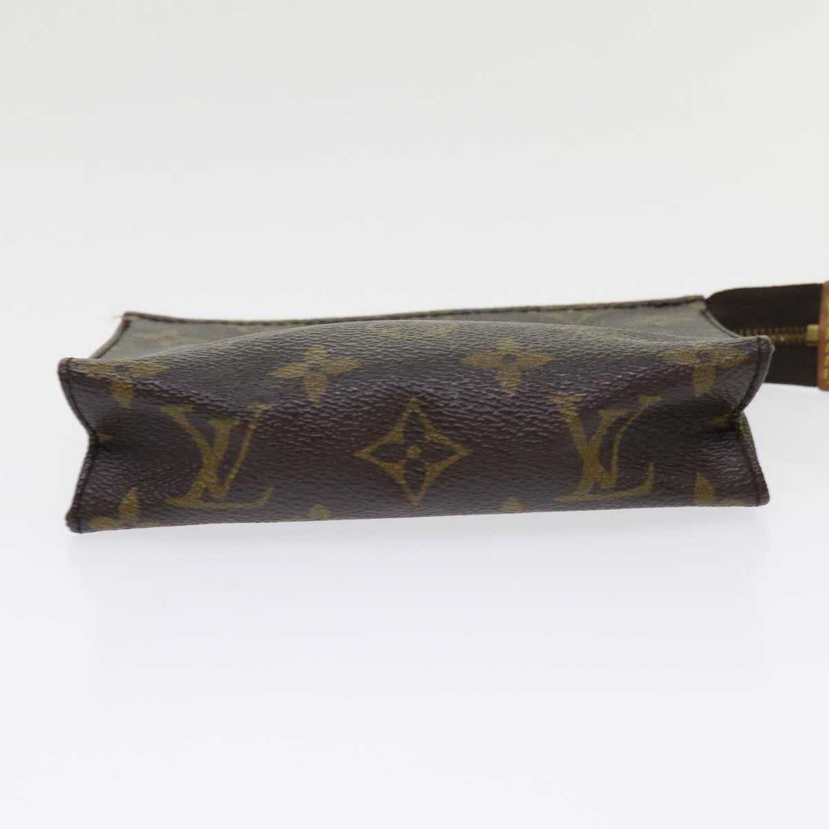 LOUIS VUITTON Monogram Poche Toilette 15 Pouch M47546 LV 46288